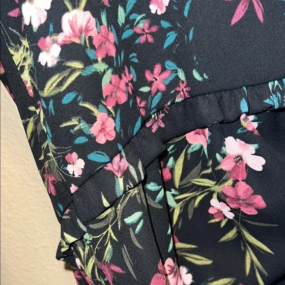 CeCe Floral Mini Dress - Black and Pink - Picture 6 of 9